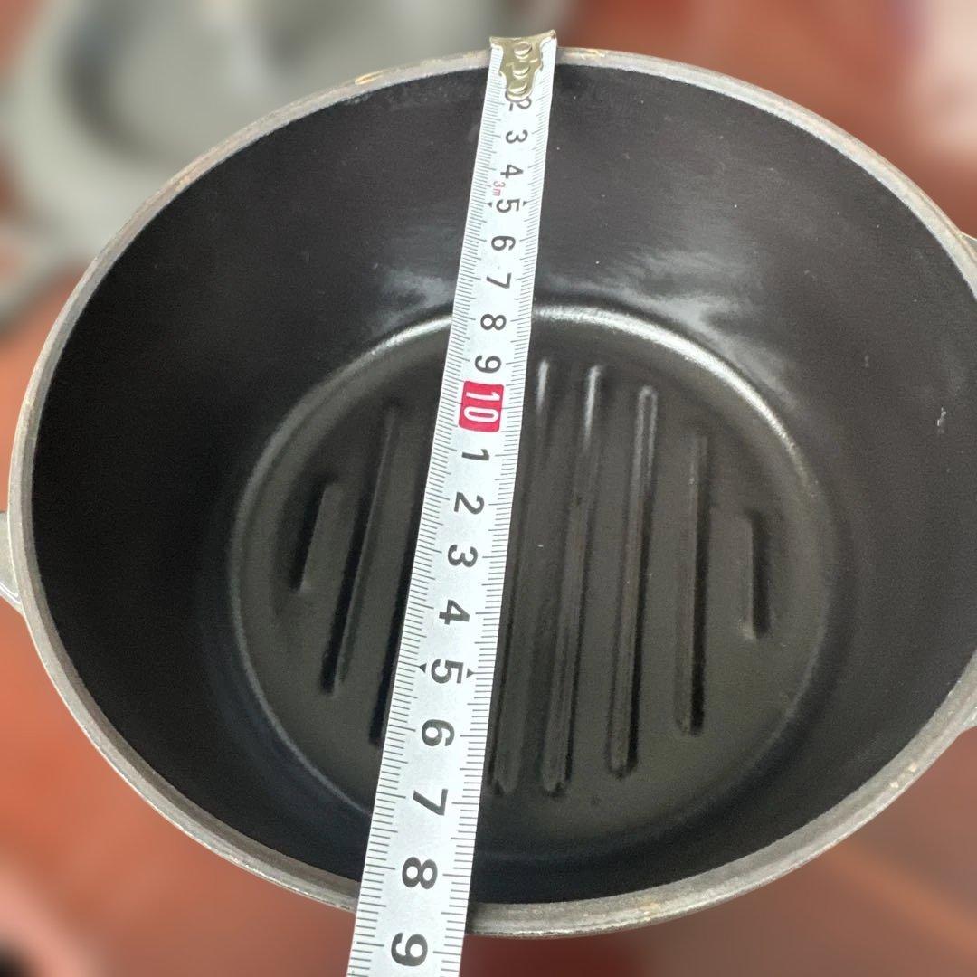 Vermicular メルセデスベンツコラボ　グレー 両手鍋 約18cm