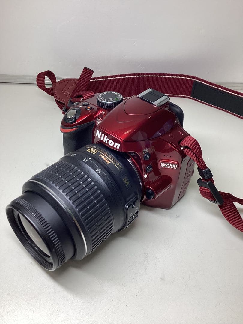 た*る様 Nikon D3200 デジタル一眼レフカメラ レッド　撮影可能