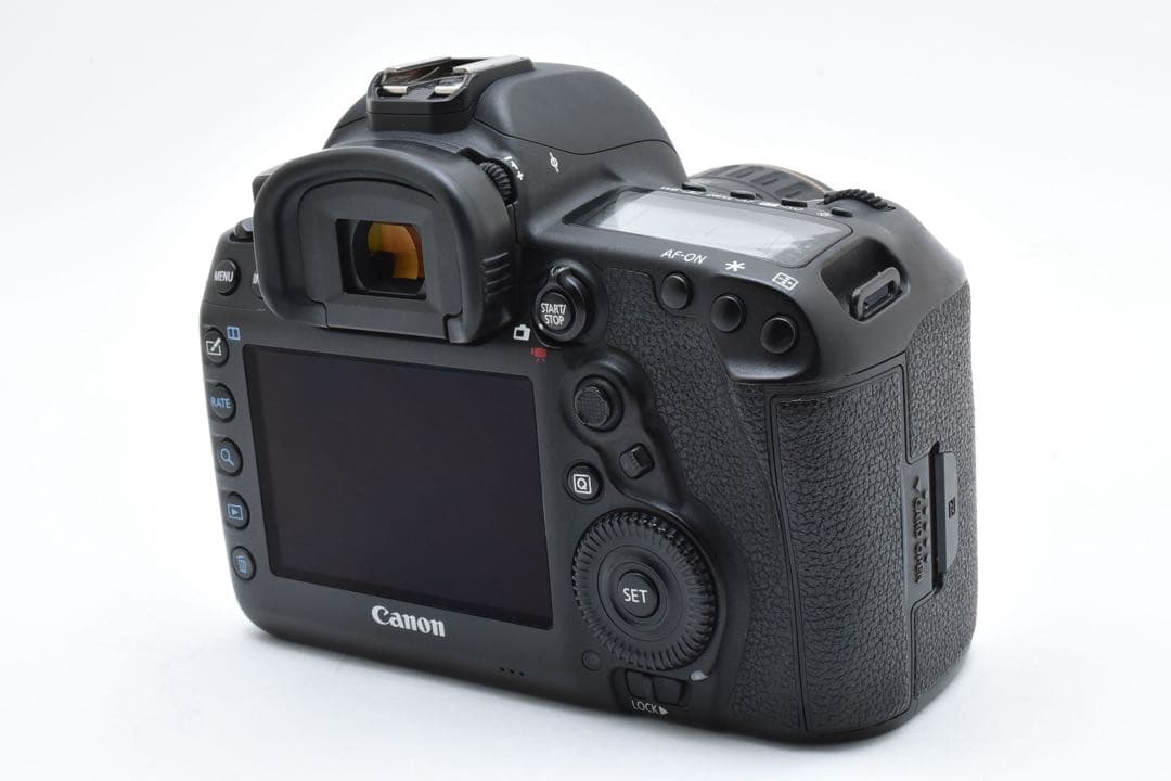一眼レフカメラ Canon EOS 5D Mark IV /EF 28-80mm