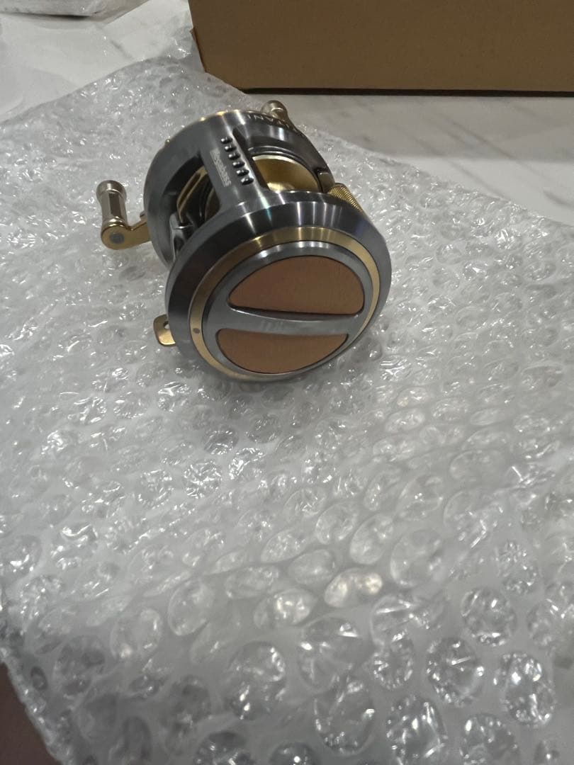 美品　メガバス　モノブロック　ビスポーク　リミテッド　グリジオチタニオ