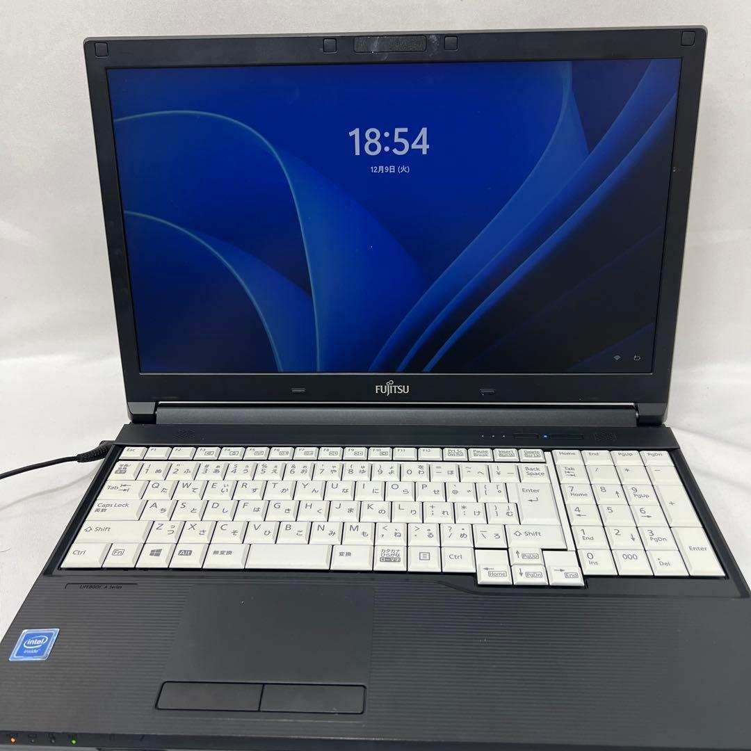 ノートパソコン LIFEBOOK A576/S 富士通　Excel Word