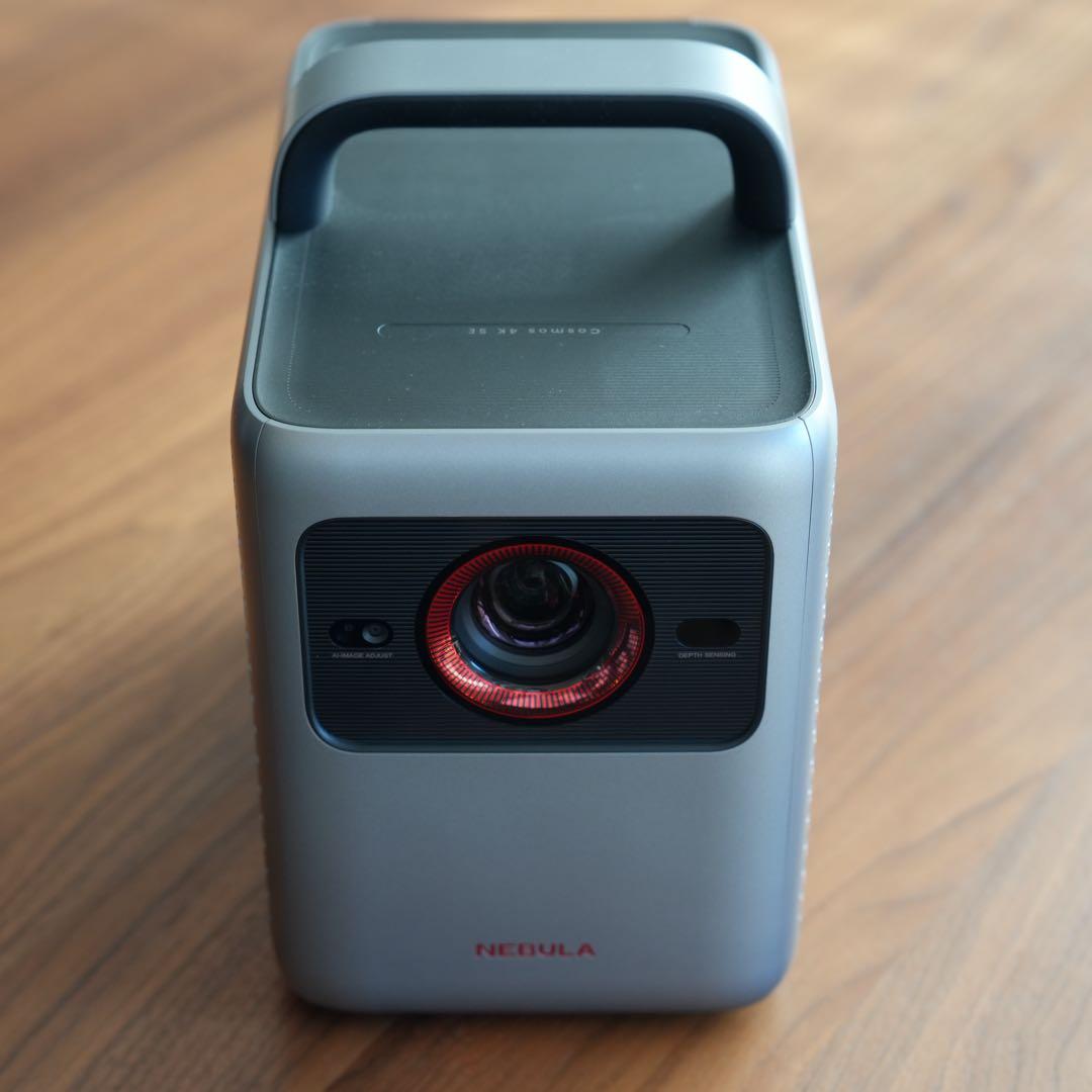 Anker Nebula (ネビュラ) Cosmos 4K SE プロジェクター