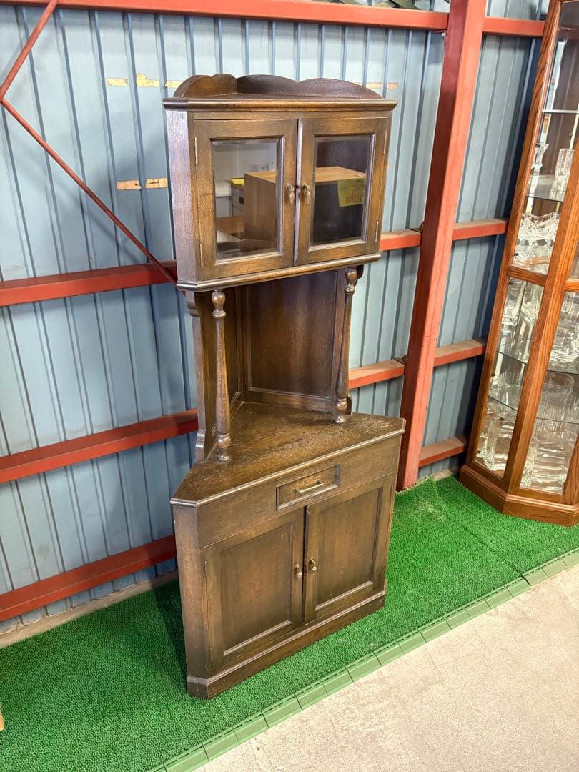 コーナーキャビネット　ヴィンテージ　アンティーク