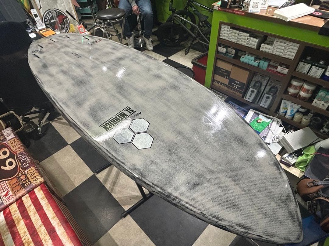 サンダーボルトテクノロジー　ウルトラジョー　5'11 テキサリウム×カーボン中古