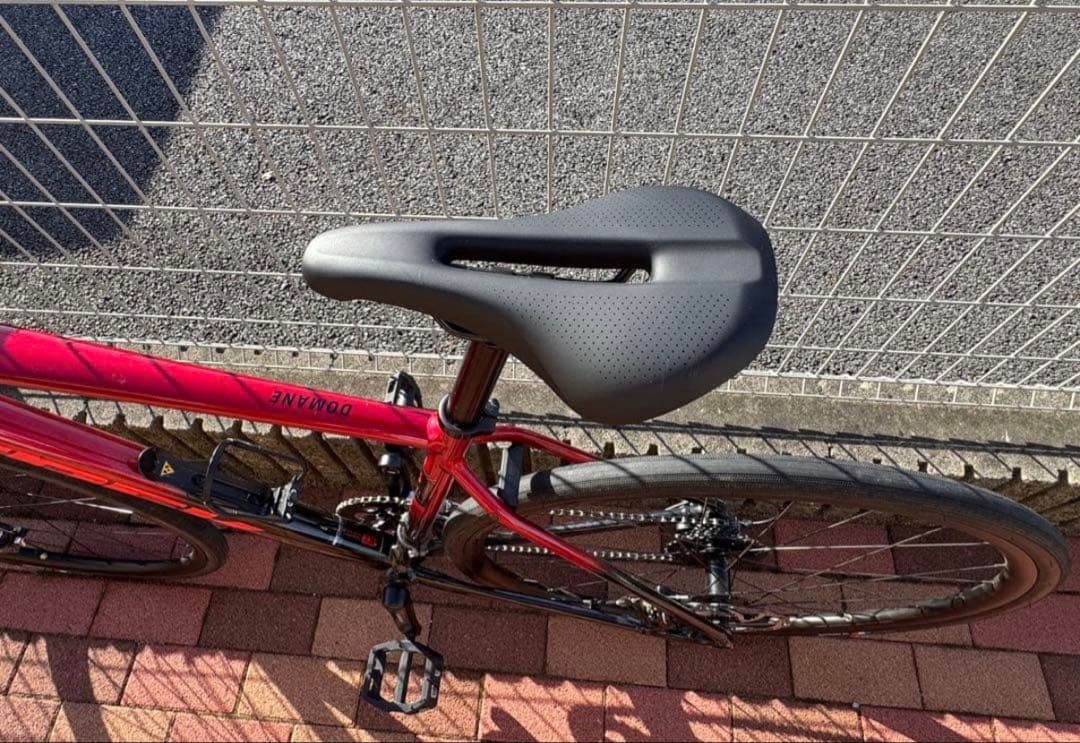 TREK Domane AL2 送料込み