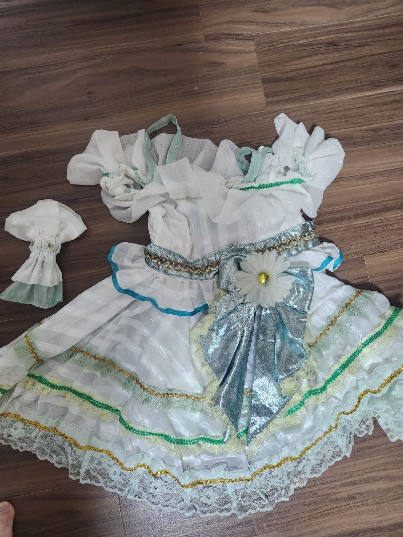 【ウマ娘】水着メジロマックイーン(さざ波フェアレディ)〆1/16