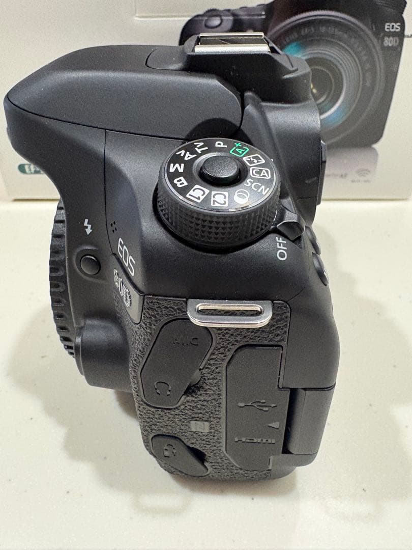 デジタルカメラ Canon EOS 80D EF-S18-135IS USM kit