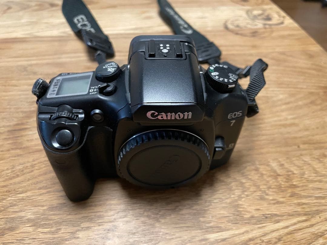 cannon キャノン EOS 一眼レフフィルムカメラ レンズ　オプション付き