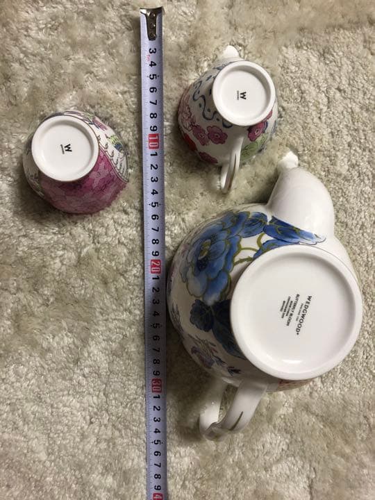 ウェッジウッド　ティーポット　シュガーポット、ミルクピッチャー　セット