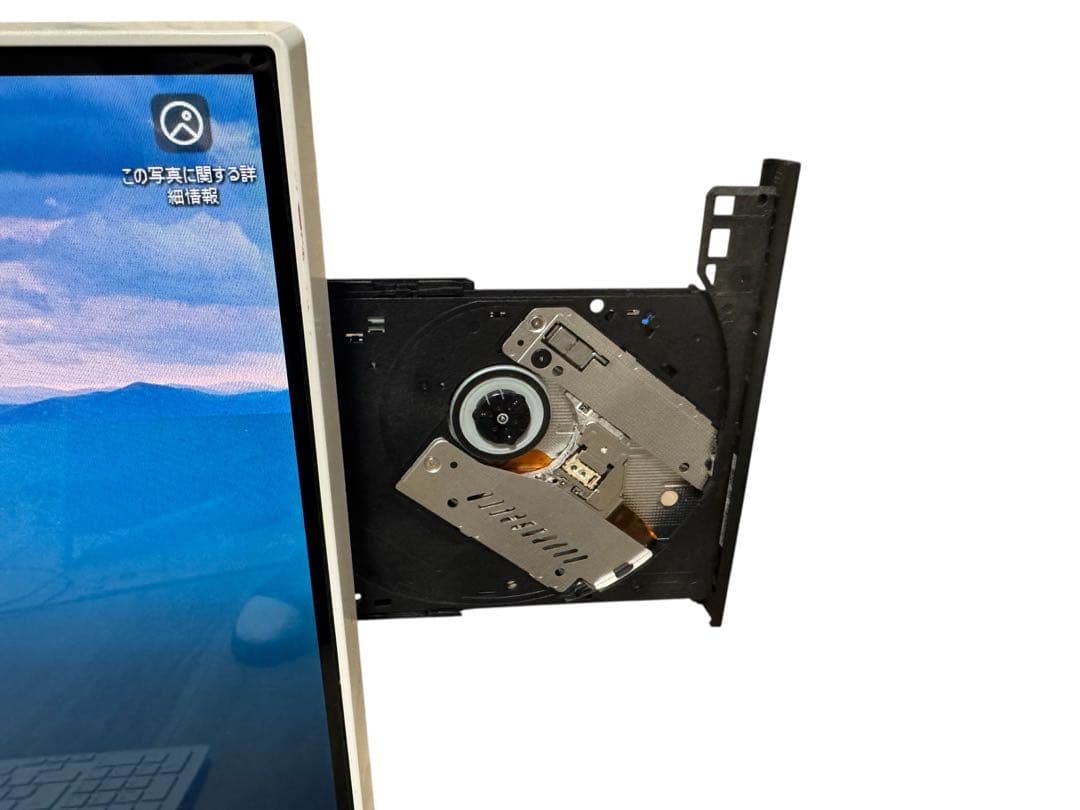 NECデスクトップ一体型PC✨第７世代‼️corei7‼️SSD搭載✨メモリ8GB❗️