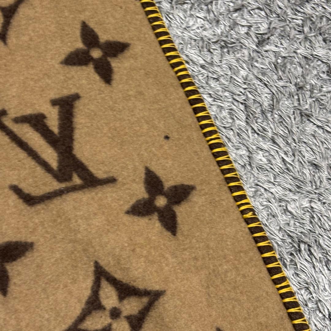 ルイヴィトン プレッド ネオ モノグラム ウール アンゴラ ブランケット