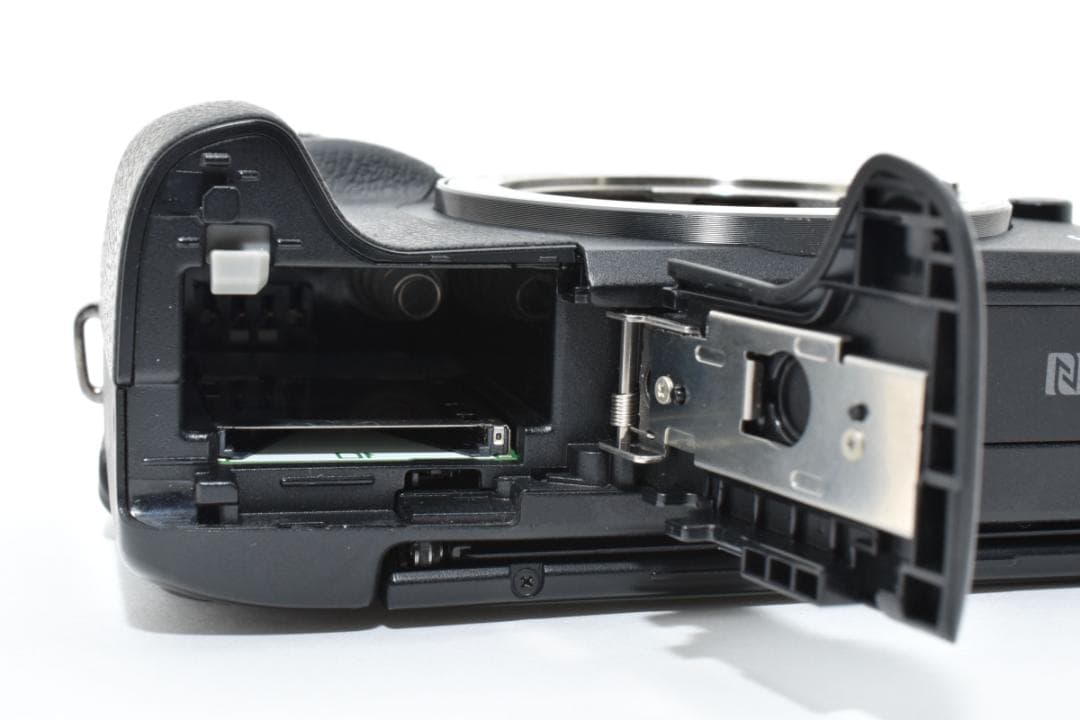 超美品 Canon EOS M3 ミラーレスデジタルカメラボディ キヤノン