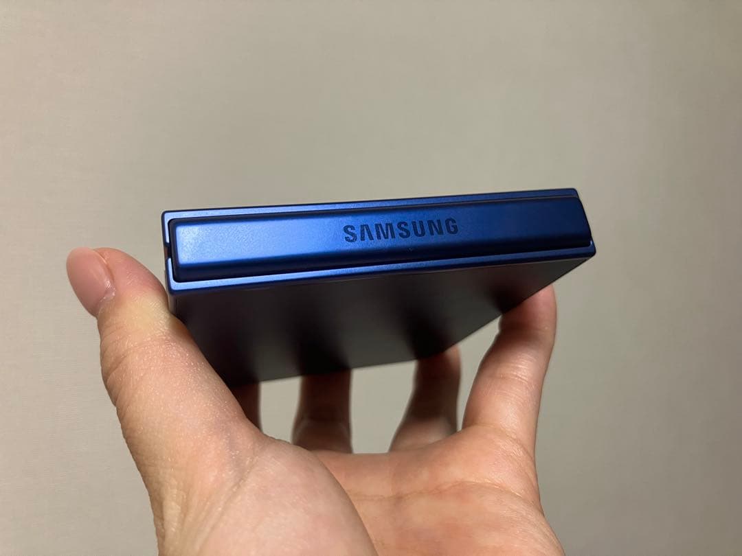 Samsung Galaxy Z Flip7 256G ブルー SIMフリー