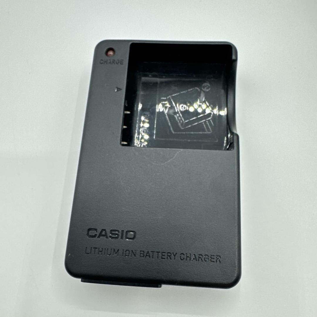 CASIO EXILIM EX-Z300 シルバー コンパクトデジタルカメラ