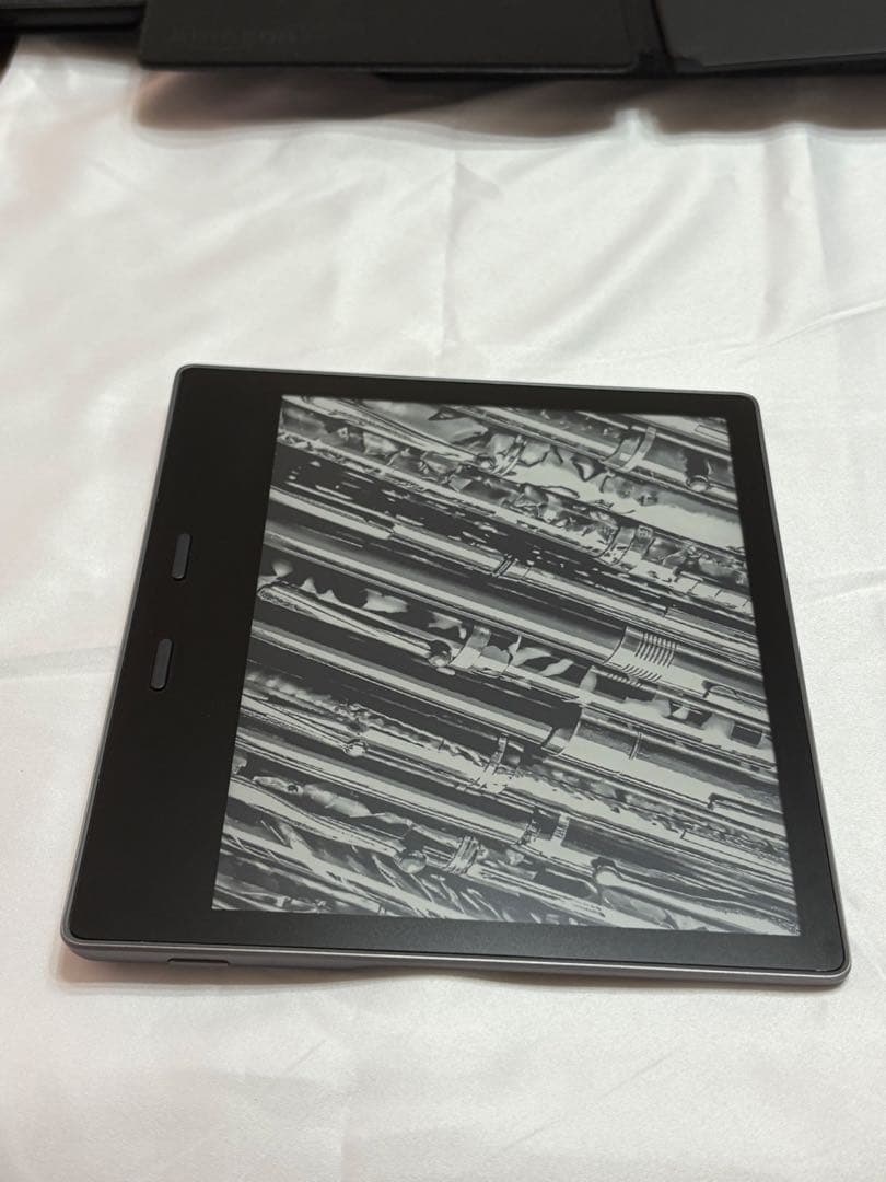 Kindle Oasis 第10世代 32GB Wi-Fiモデル 本体＋カバー