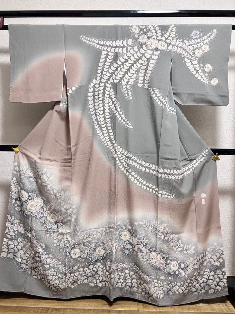 逸品　【翠山工房　辻が花　絞り】　訪問着