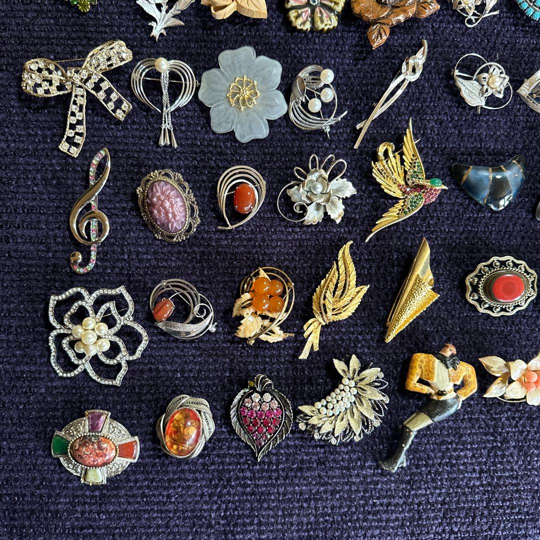 【専用価格】ブローチ　大量　まとめ売り　120点