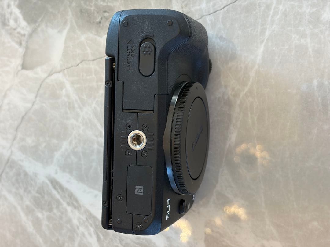 canon EOS M3 カメラ