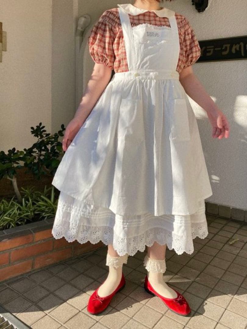 only child オンリーチャイルド 喫茶閃光 ときめくカーテンエプロン