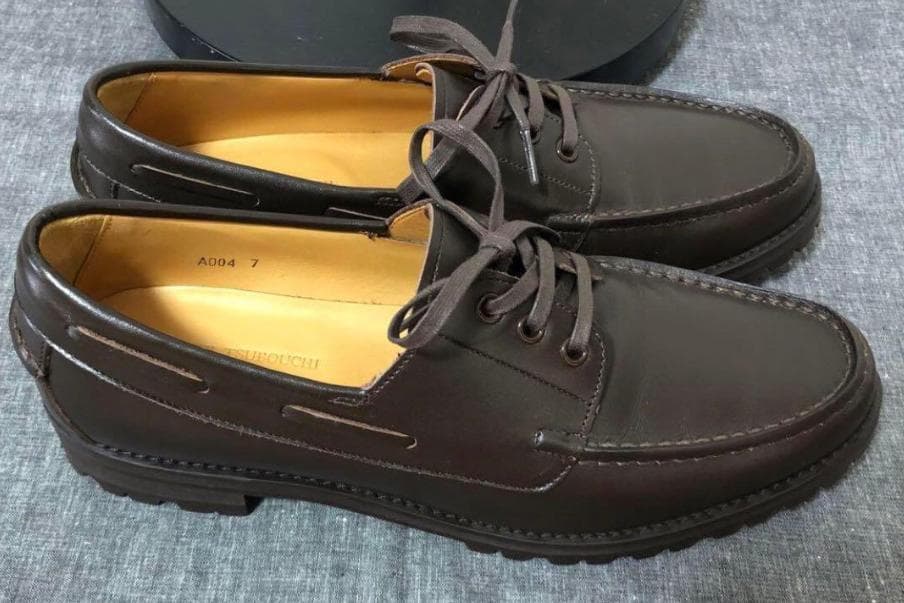 室内試着のみ ヒロシツボウチ EDFICE　デッキ　ローファー　WH