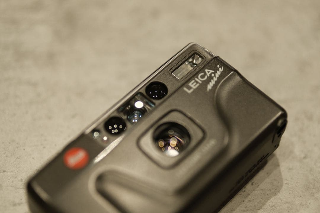 Leica Mini コンパクトフィルムカメラ