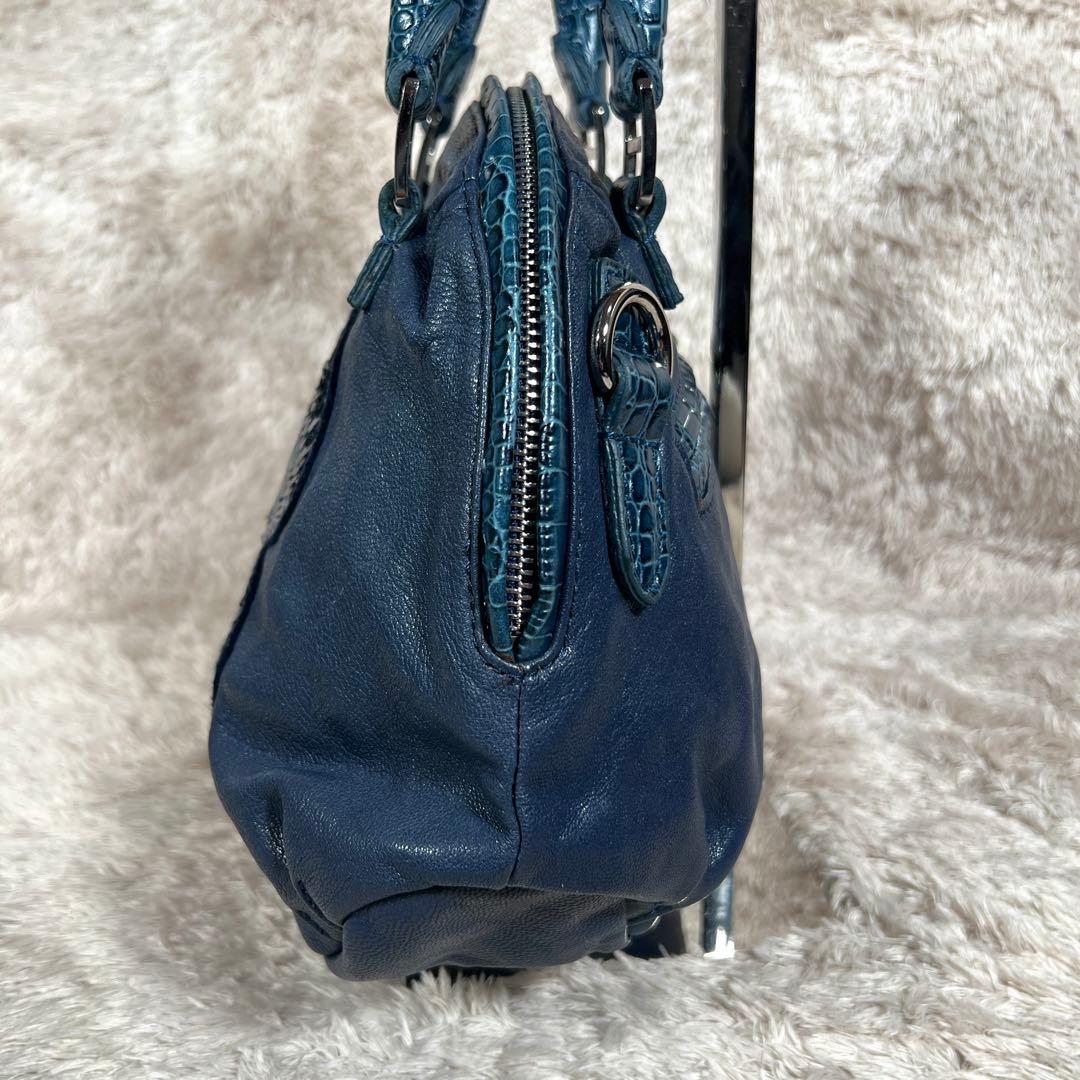 muta ムータ　No.8 ハンドバッグ　スパンコール　ネイビー　レザー　水玉