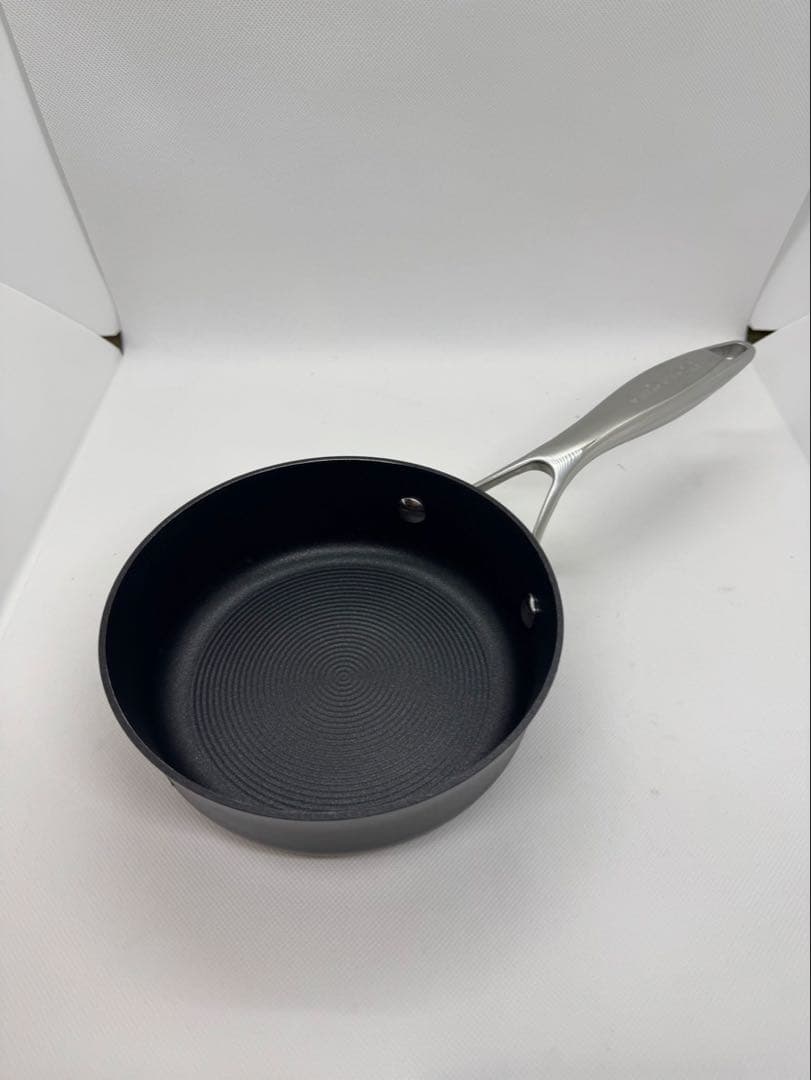 マイヤーサーキュロンシリーズ　フライパン、蓋、プレス　まとめ売り　8点　ユーズ品