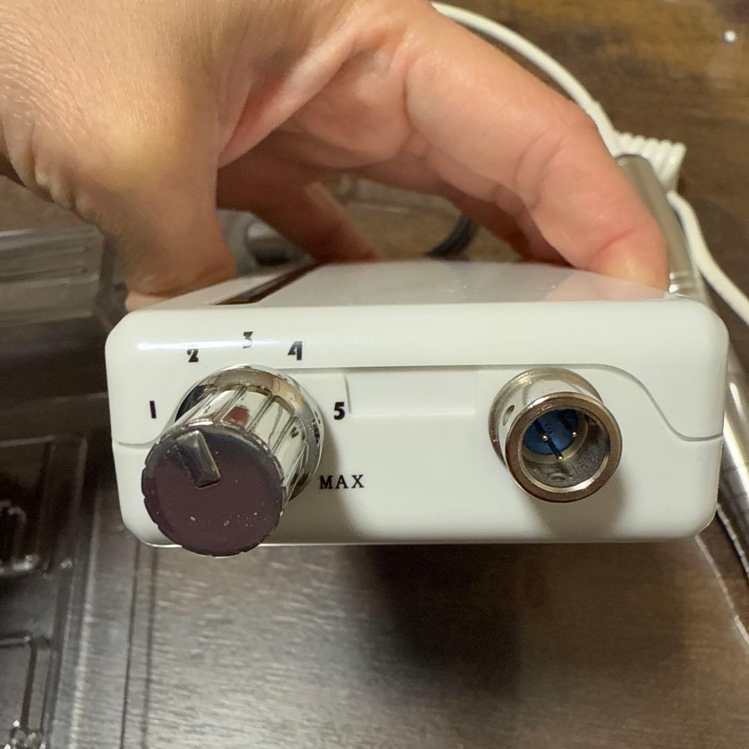 ネイルマシン　ケビン