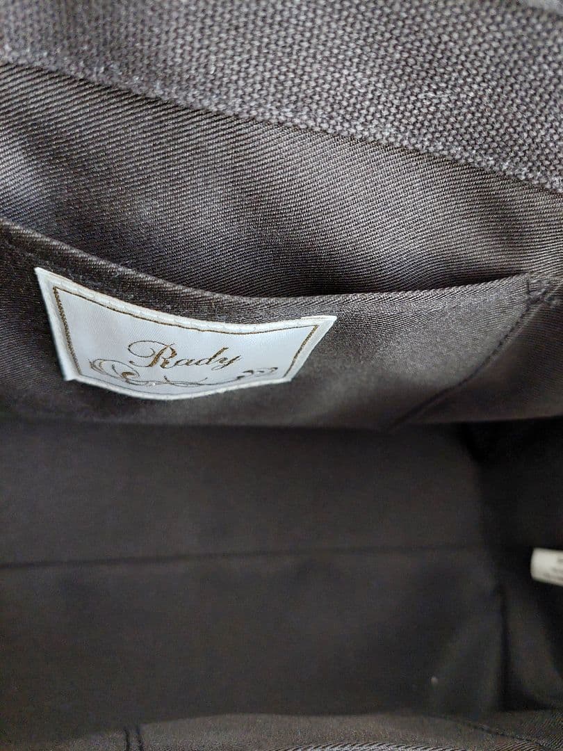 ✨極美品✨Rady ハローキティ 黒 キャンバス ハンドバッグ　即完売品