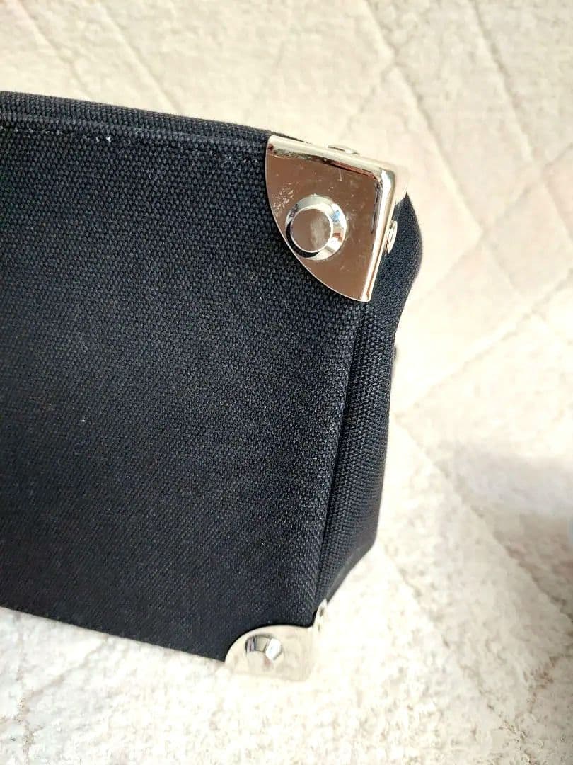 ✨極美品✨Rady ハローキティ 黒 キャンバス ハンドバッグ　即完売品