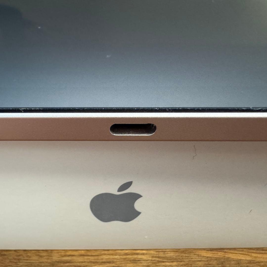 極美品 iPad Air 第5世代 256GB WiFi ピンク