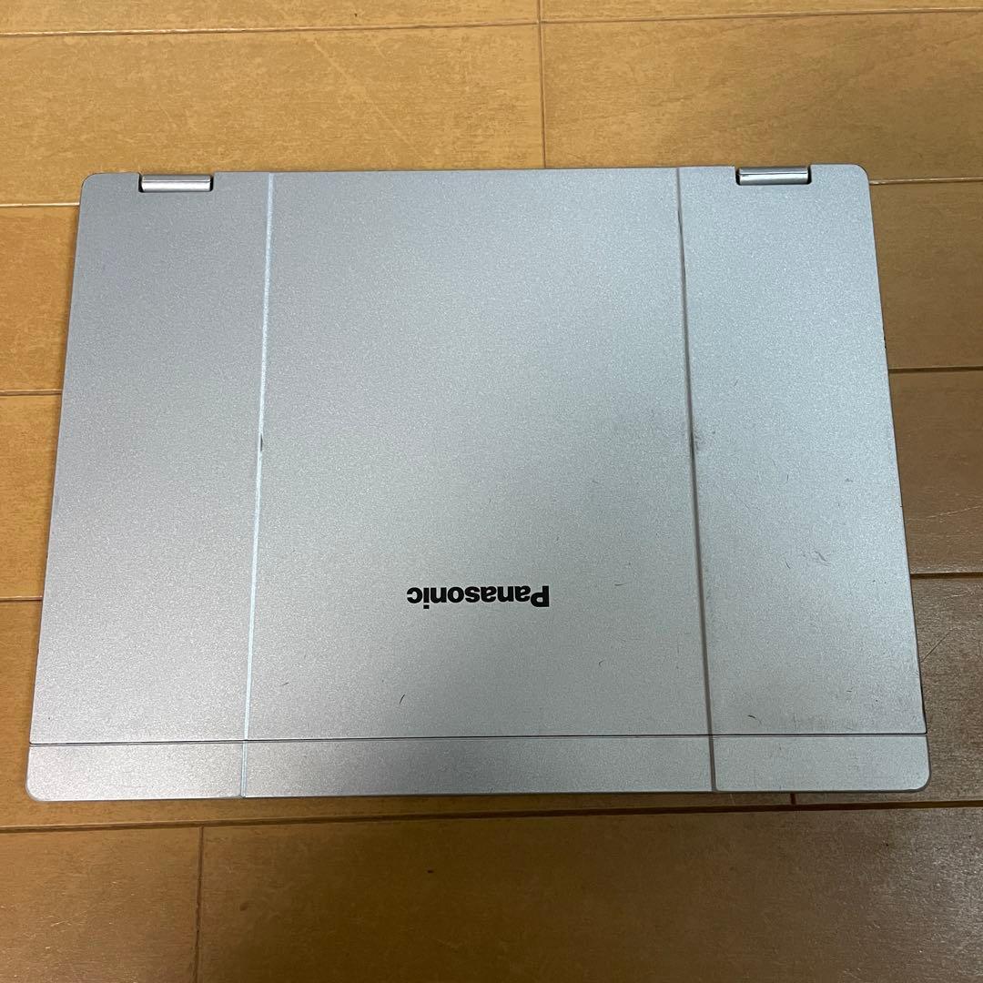 バッテリーほぼ新品　Panasonic CF-QV8T11VS