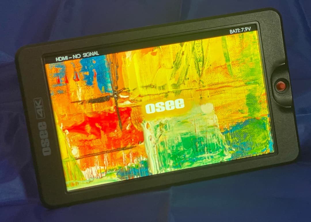 OSEE T7 4Kカメラモニター ビデオモニター