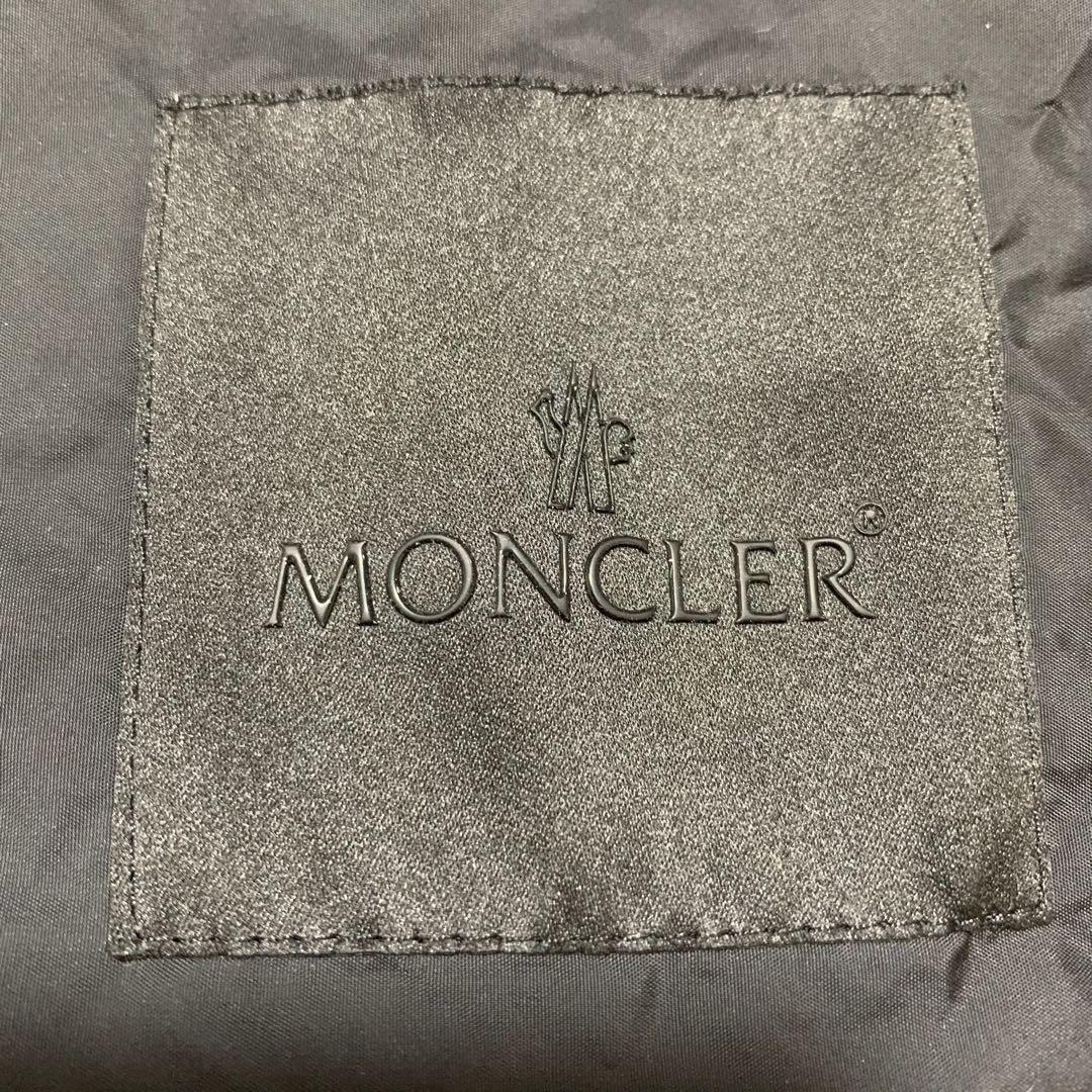 〔美品〕モンクレール　ナイロンジャケット　フードロゴ　2 ブラック 4P120