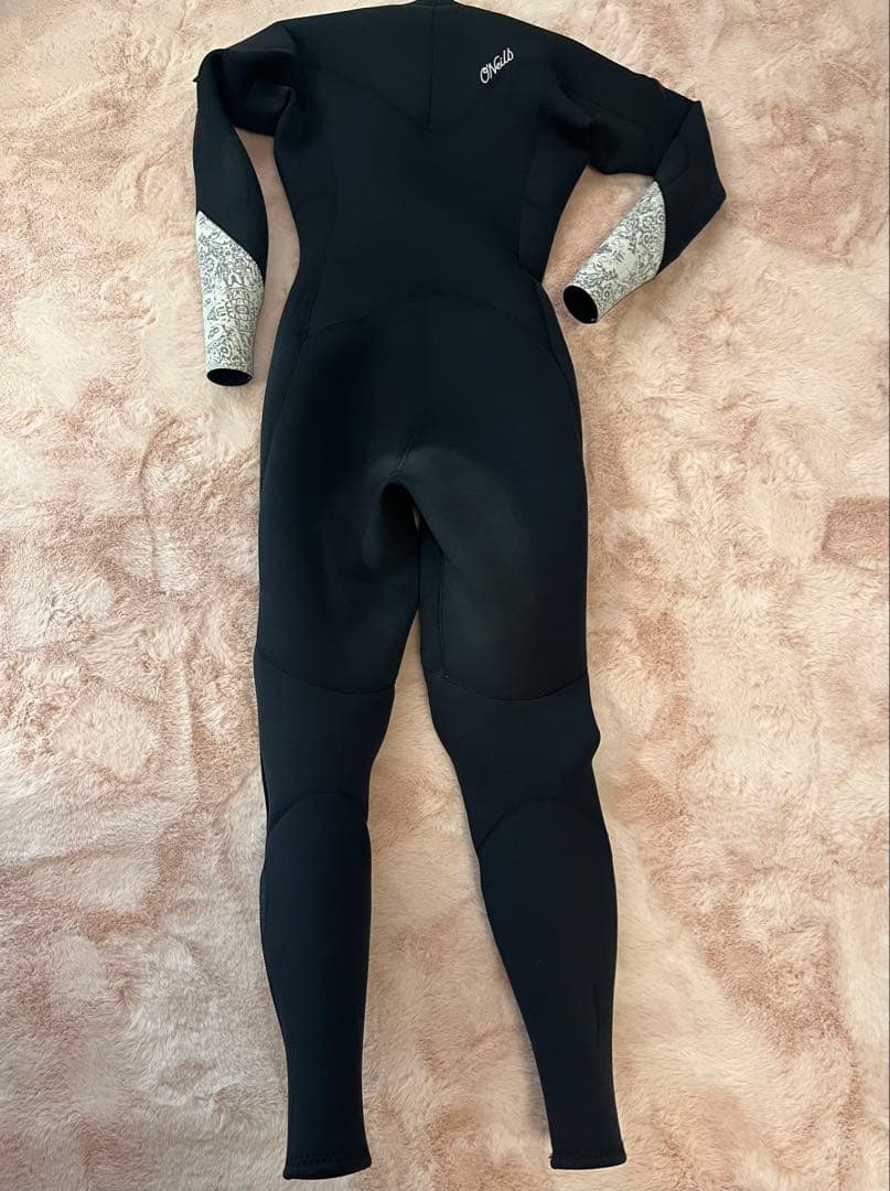 O'Neill ジャーフル　M レディース　フルスーツ