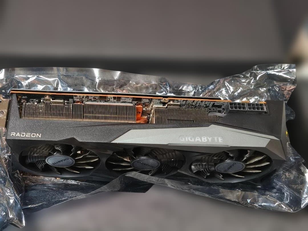 GIGABYTE Radeon RX 6800 XT 16GB OC 動作確認済