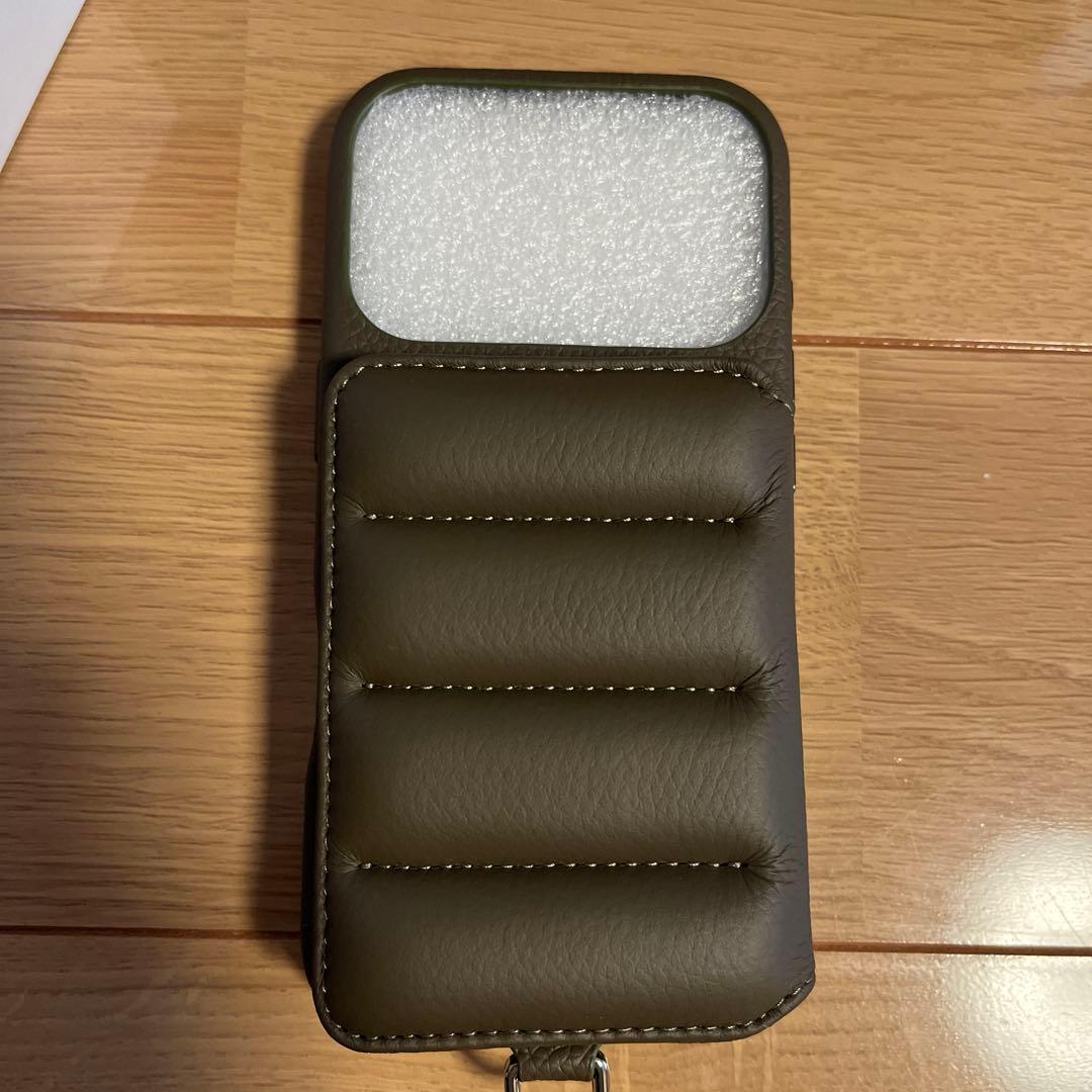 DEMIU iPhone17pro ケース