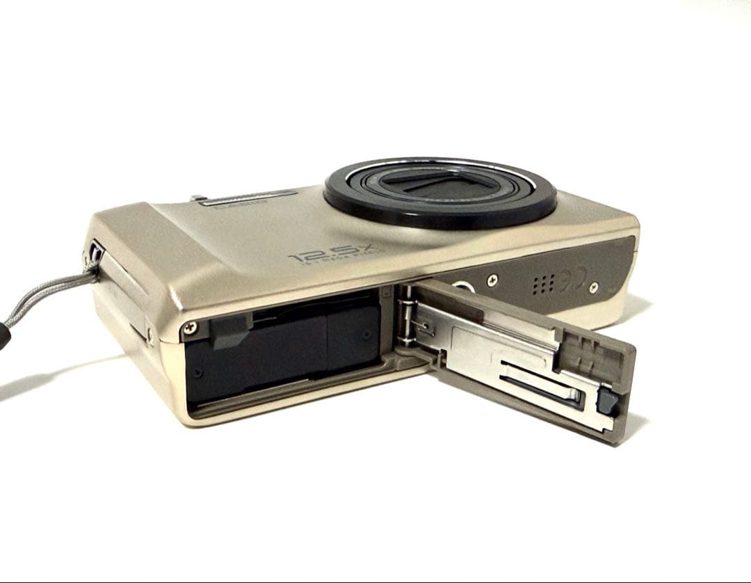 美品 CASIO コンパクトデジタルカメラ EX-H30 EXILIM デジカメ