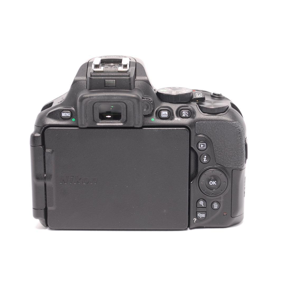 ❤即購入1000円OFF❤美品❤ ニコン D5600 高性能 手振れ補正レンズ