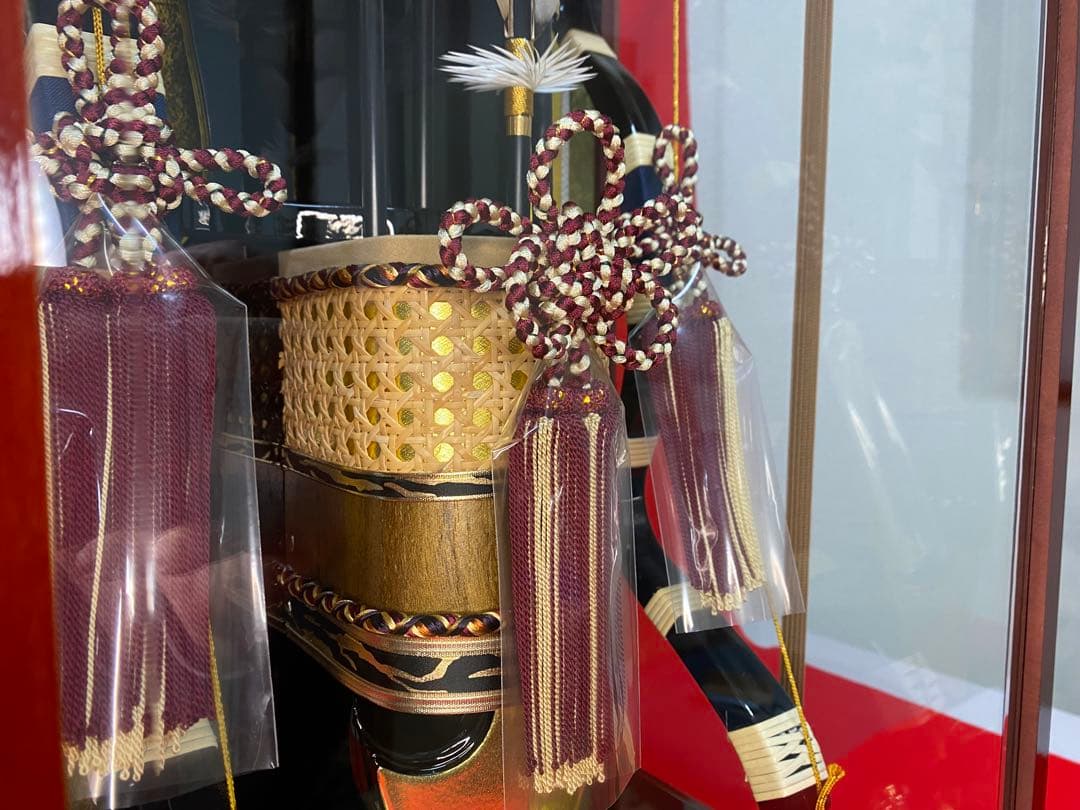 破魔弓　雅秀作　ガラスケース１８号・間口約３０×奥行約２３×高さ約６４㎝