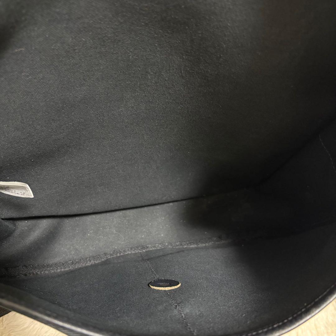 ブレディ　ショルダーバッグ　斜め掛け　キャンバス　レザー　牛革　イギリス製