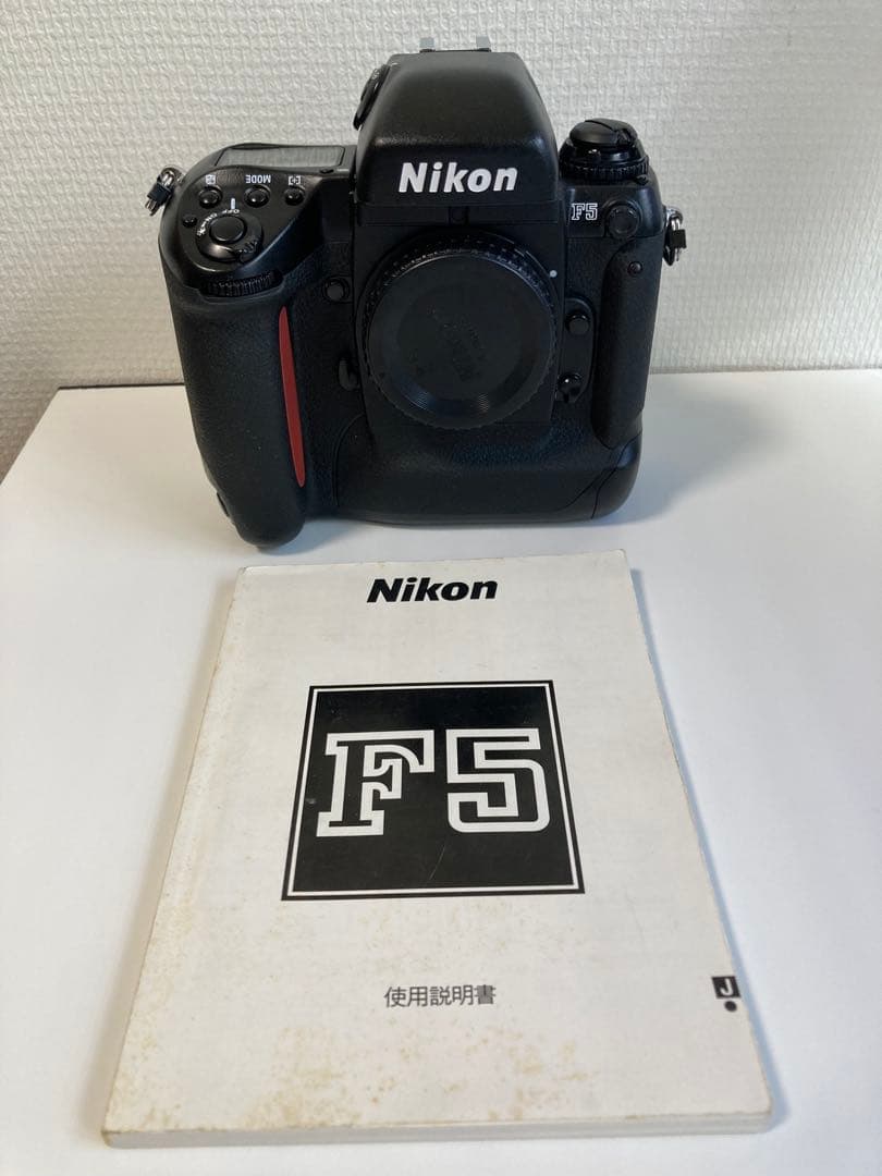 ニコン Nikon F5 ボディ フィルム 一眼レフカメラ