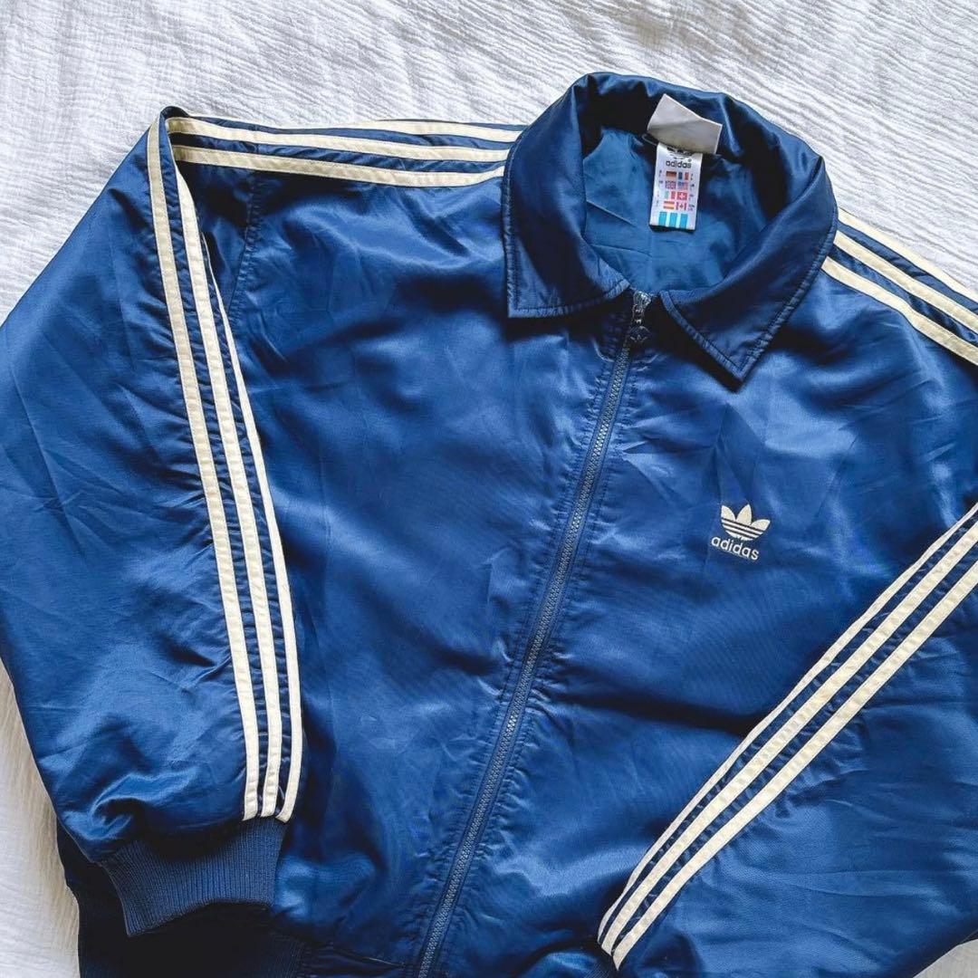 す*迄様 【90's】Vintage adidas 万国タグ ナイロンJKT