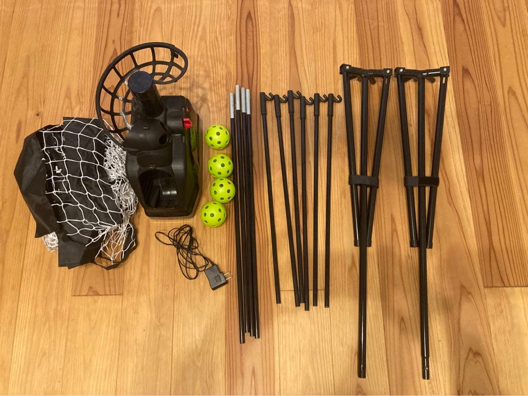 トスマシン　フィールドフォース　専用ネット・ACアダプタ・穴あきボール付き