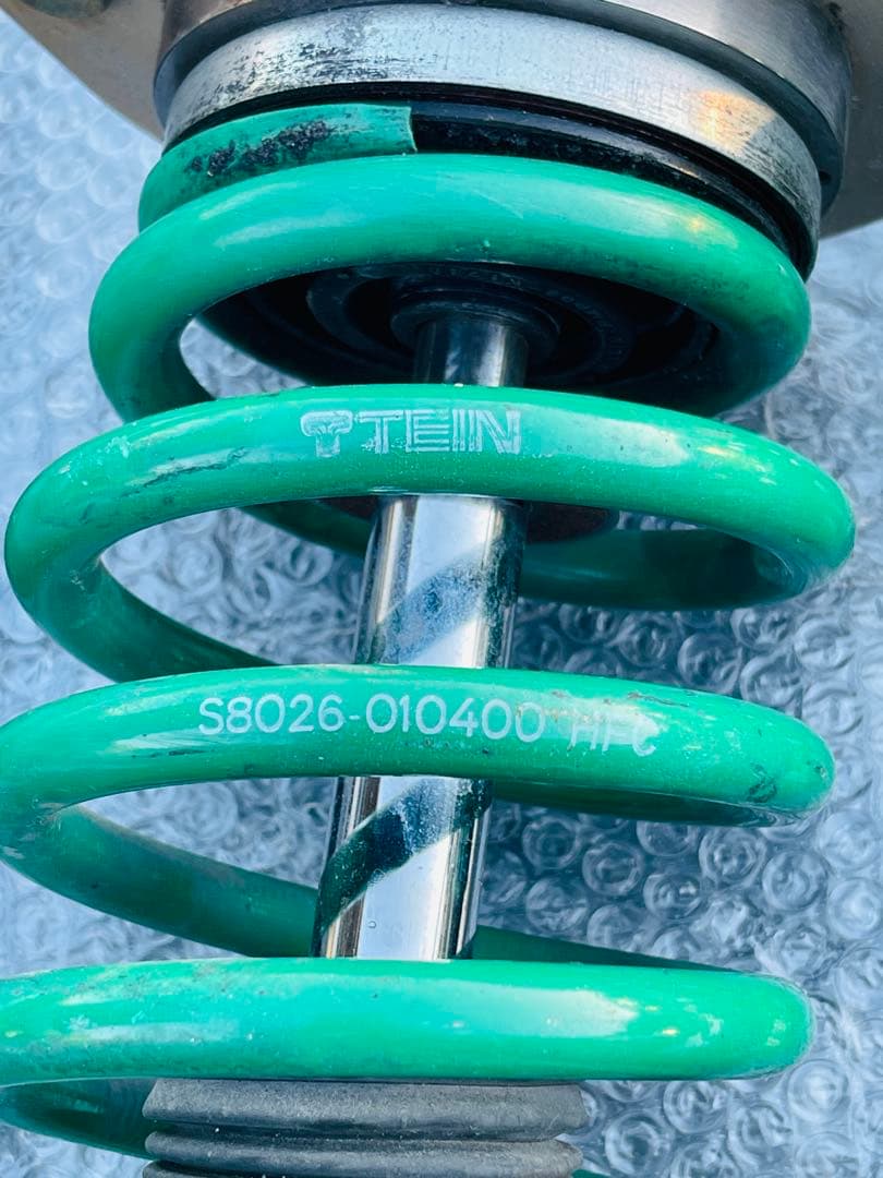 トヨタ アイシス（70系）・ノア/ヴォクシー（ZRR70）用 TEIN 車高調