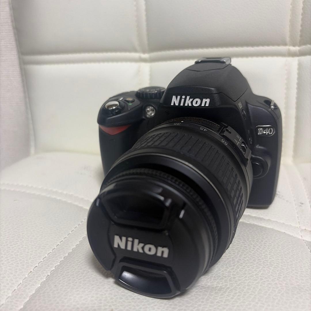 Nikon D40 デジタル一眼レフカメラ