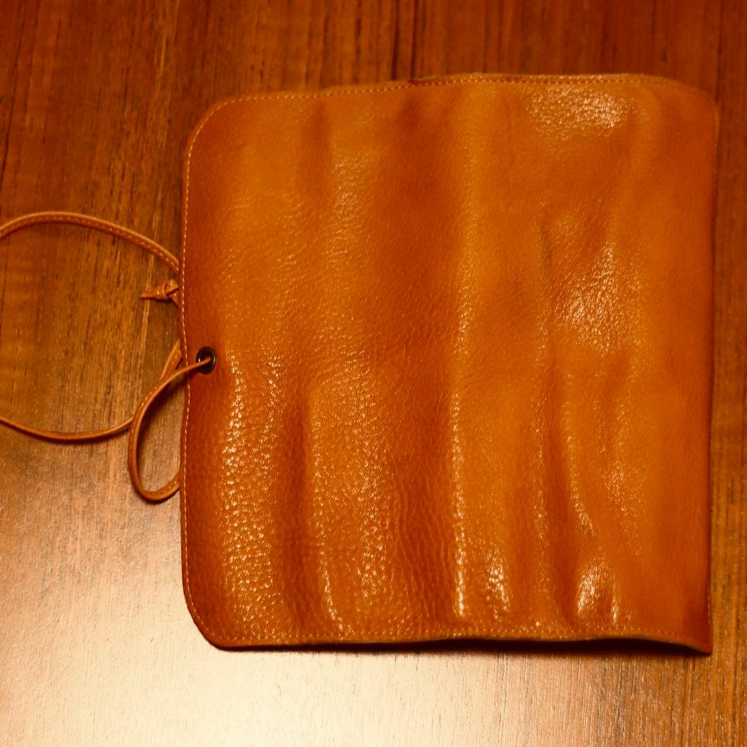 トーンオイルヌメ ロールペンケース ブラウンレザー ロール筆箱 箱付き