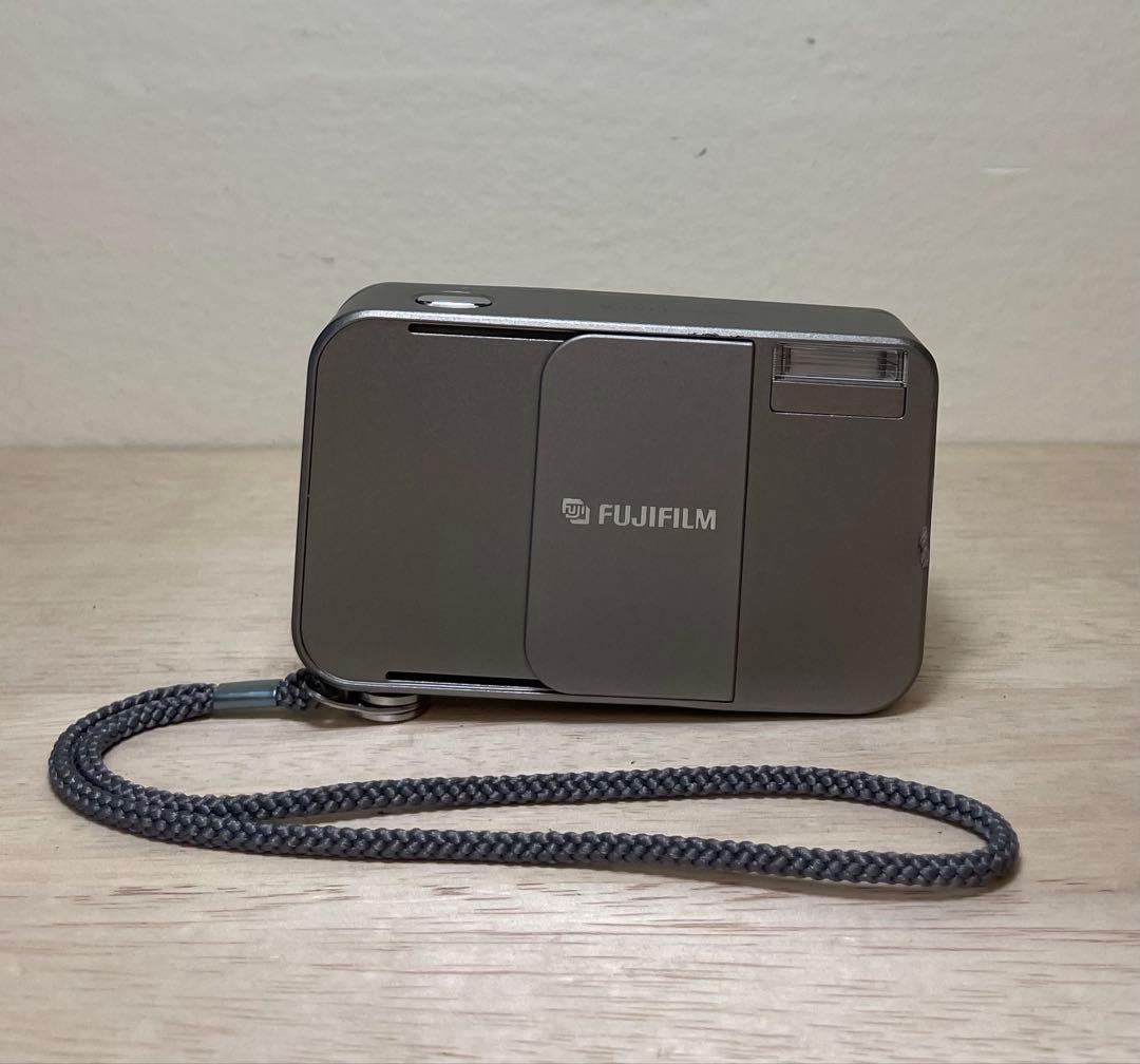 FUJIFILM CARDIA mini TIARA フジ フィルムカメラ