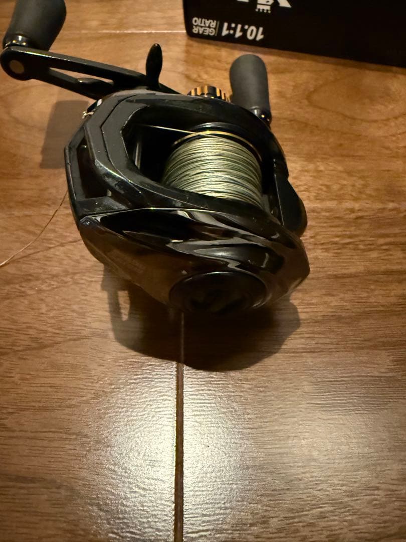 Abu Garcia REVO BLACK 10 変えスプール付き