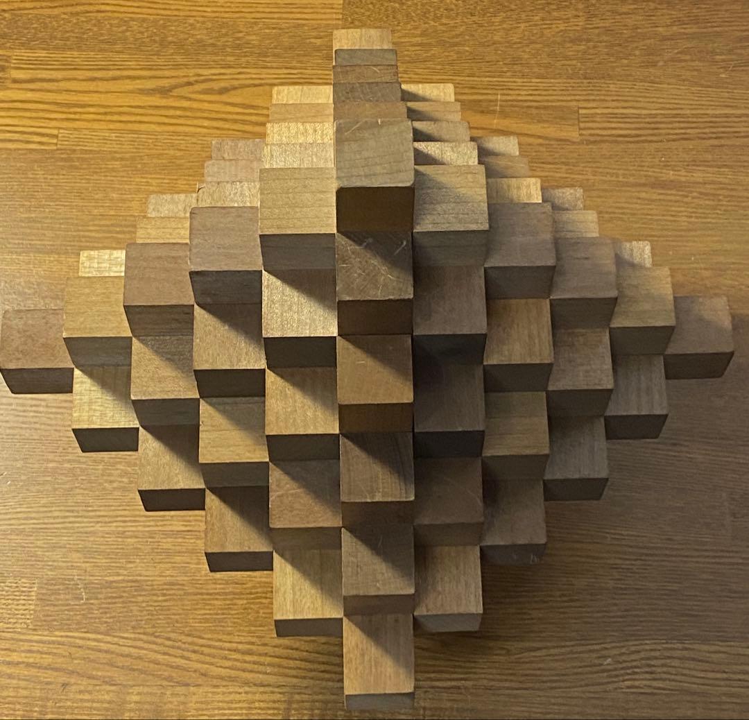 山中組木工房製作 51本型組み木